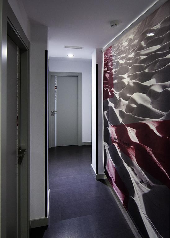 Hostal Averroes Burgos Exterior photo