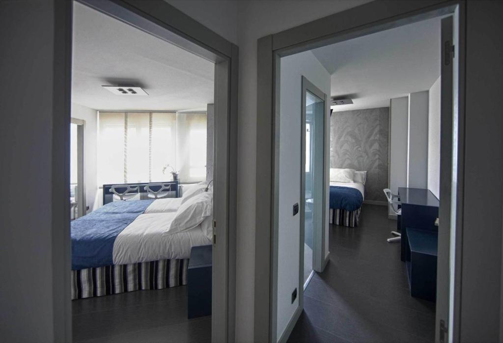Hostal Averroes Burgos Room photo