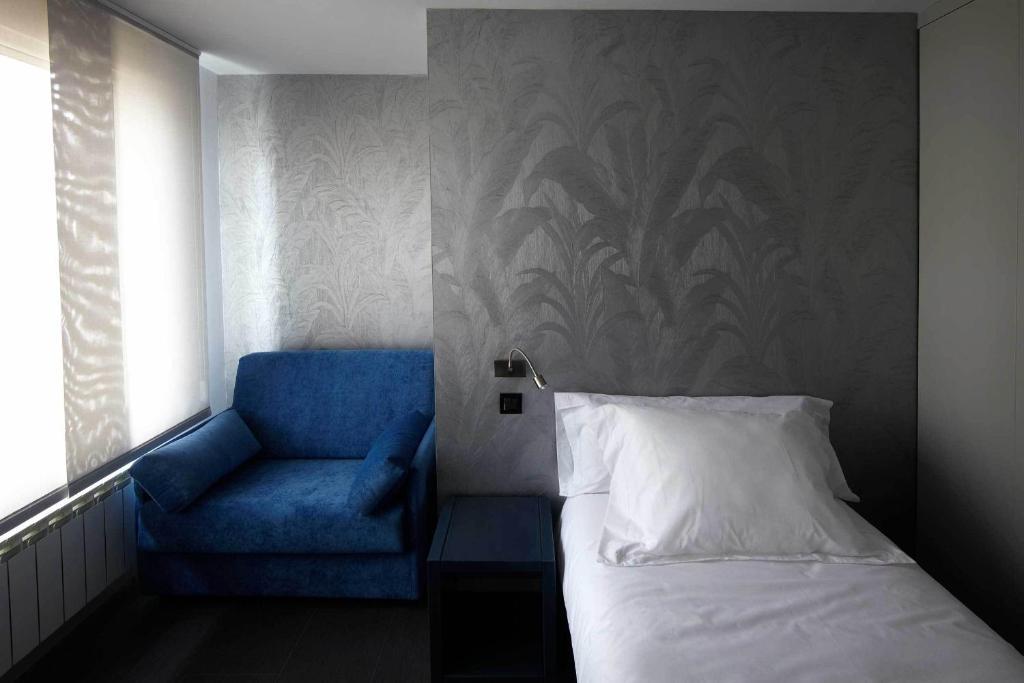 Hostal Averroes Burgos Room photo